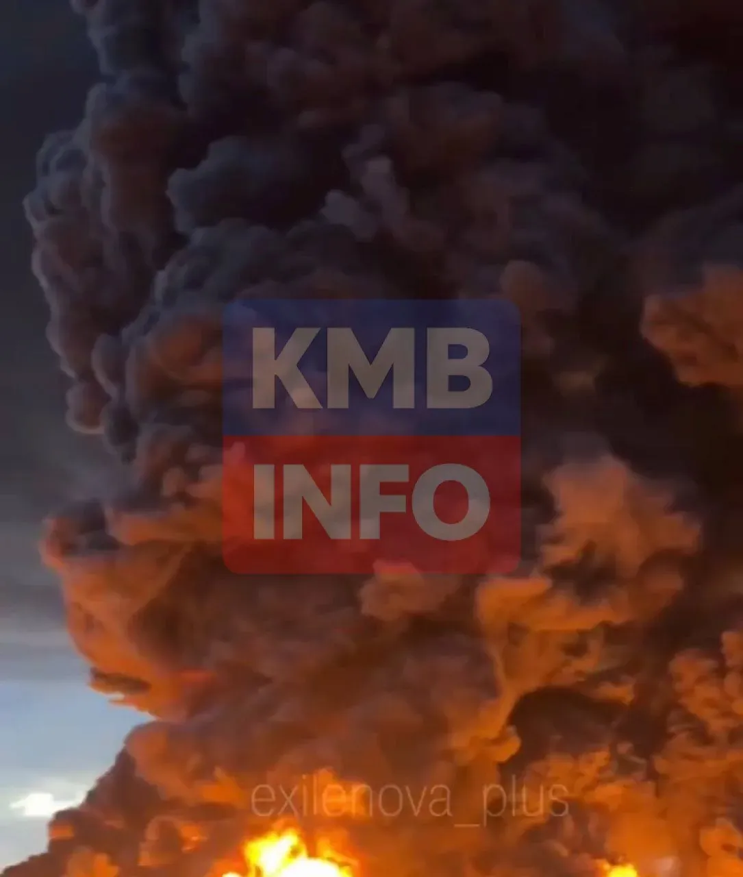 Жители публикуют видео горящего склада в Невинномысске вопреки запрету