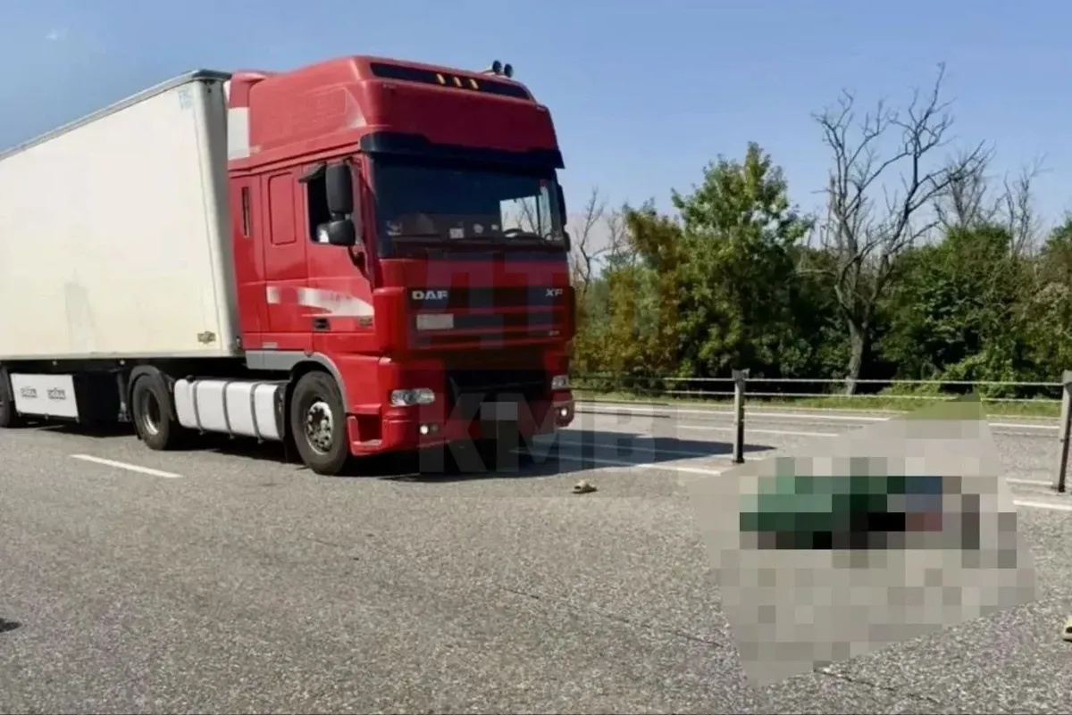 На трассе «Кавказ» грузовик насмерть сбил велосипедиста