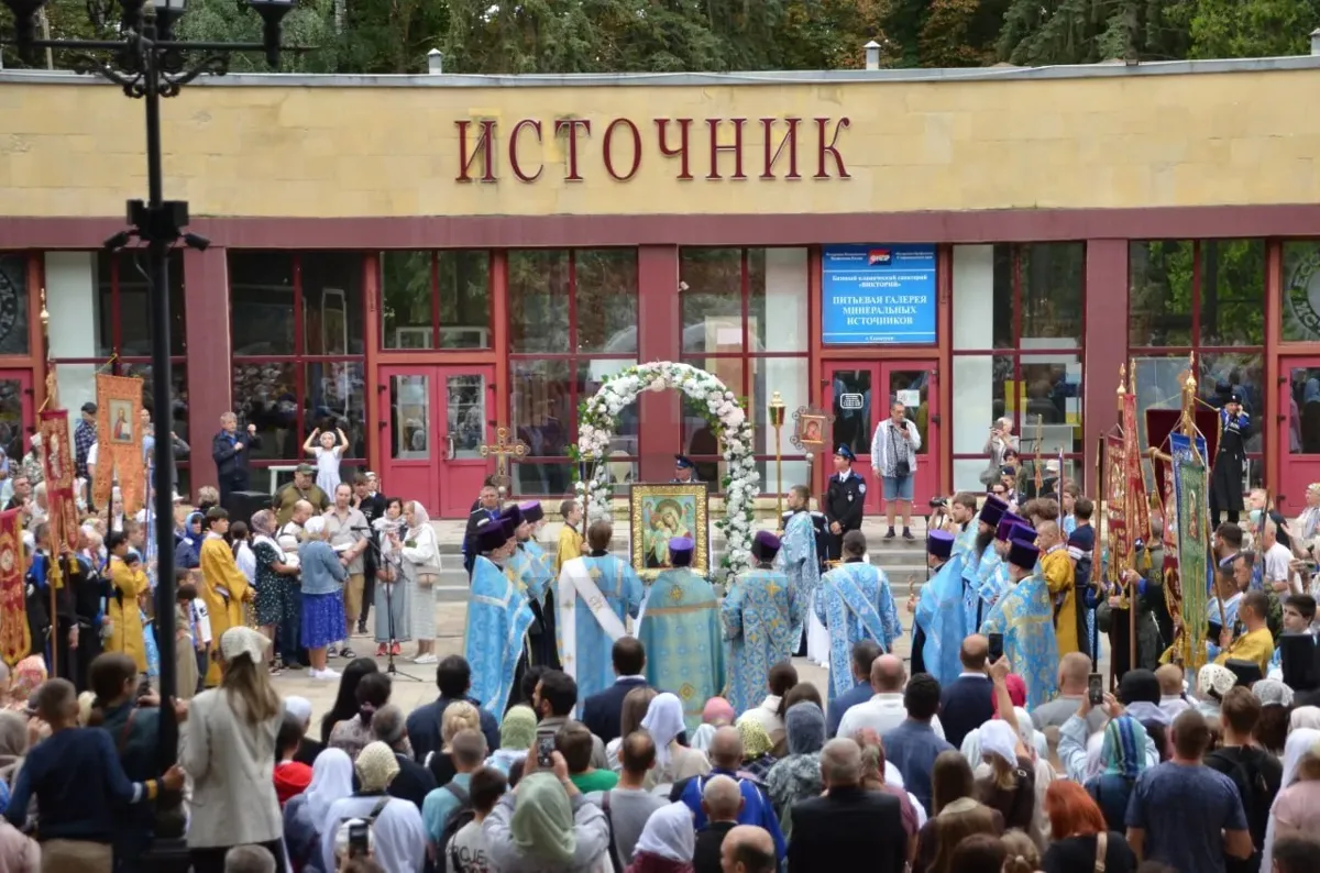 В Ессентуках крестный ход собрал более 2 тыс. человек