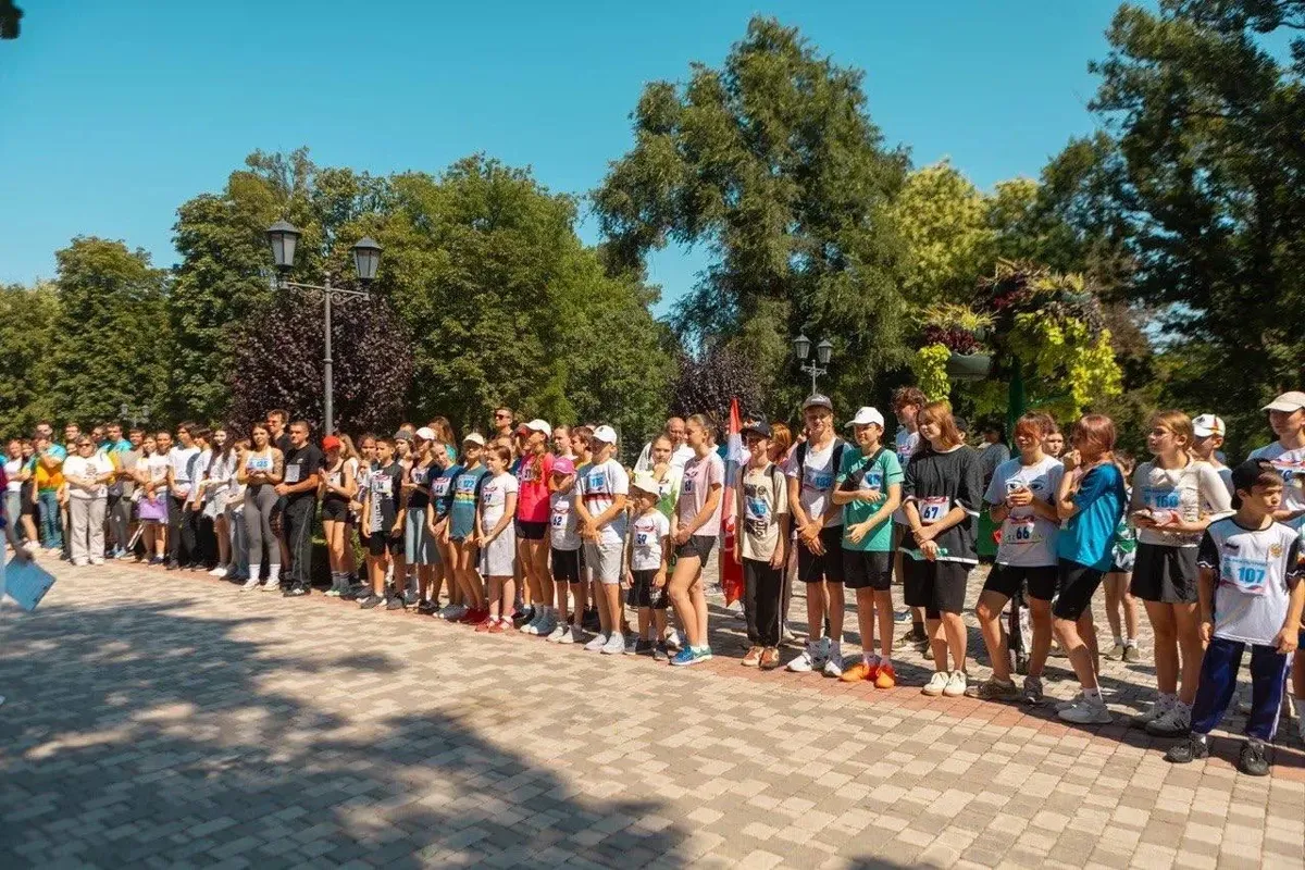 В Пятигорске на площади перед «Россией — моей историей» прошёл День физкультурника