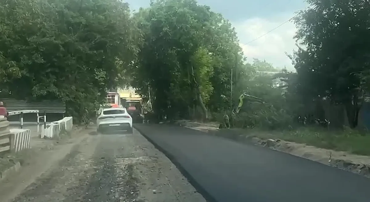 В Пятигорске на улице Козлова укладывают асфальт: участок закроют для движения