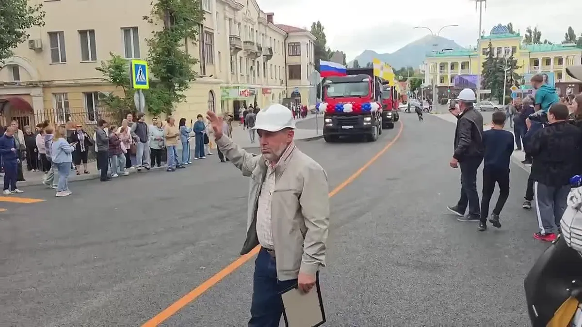 В Пятигорске открыли движение по новому мосту на проспекте Калинина