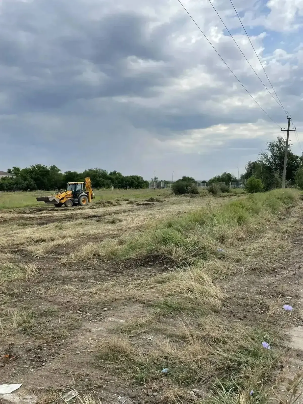 В селе Побегайловка благоустраивают спортивную площадку на улице Юры Рудченко