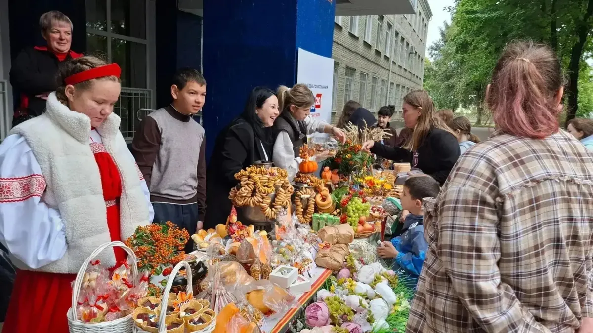 В Ессентуках на школьных ярмарках собрали средства для бойцов СВО