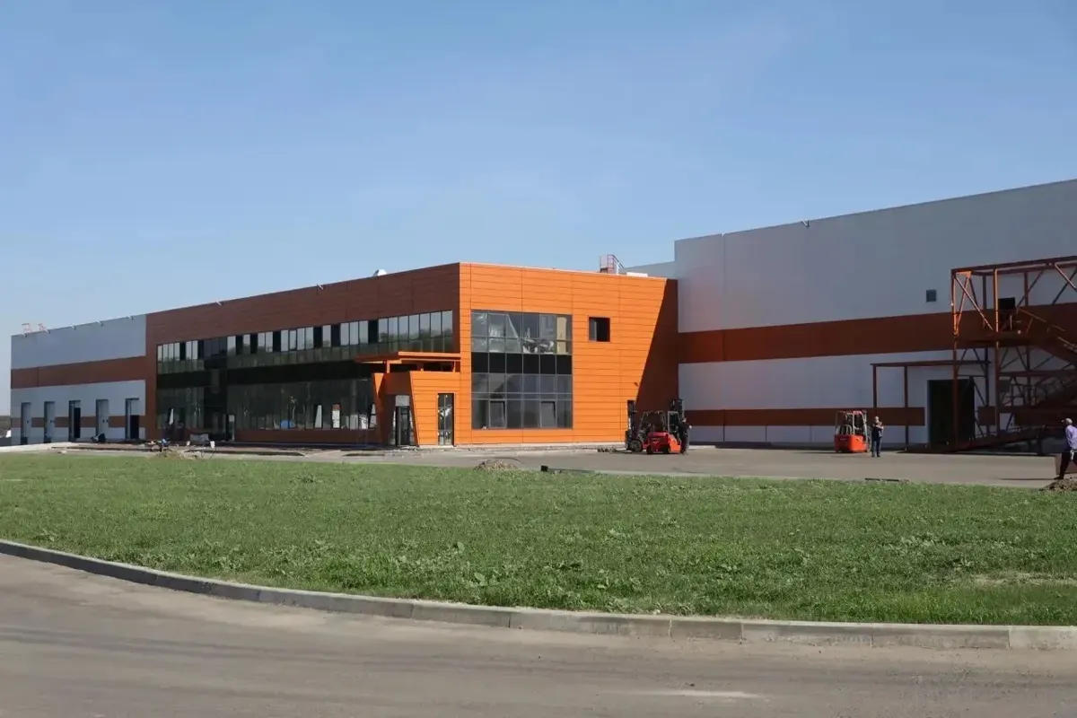 В Невинномысске строят крупнейшее на Ставрополье плодохранилище на 30 тысяч тонн