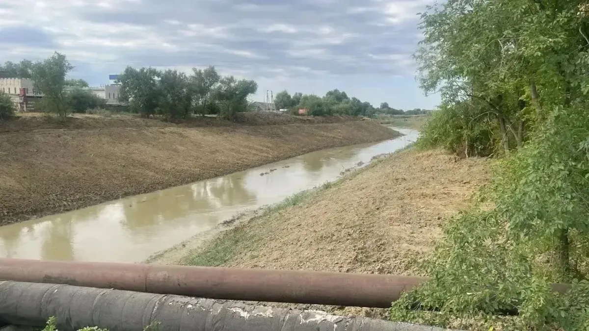 В Светлограде завершили второй этап расчистки русла реки Калаус