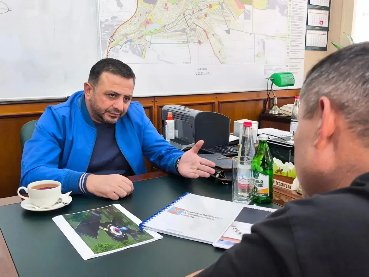 Глава Ессентуков обсудил с санаторием «Парк Шафран» развитие города