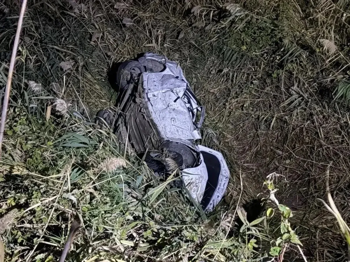 При опрокидывании автомобиля в Изобильненском округе погиб 41-летний водитель
