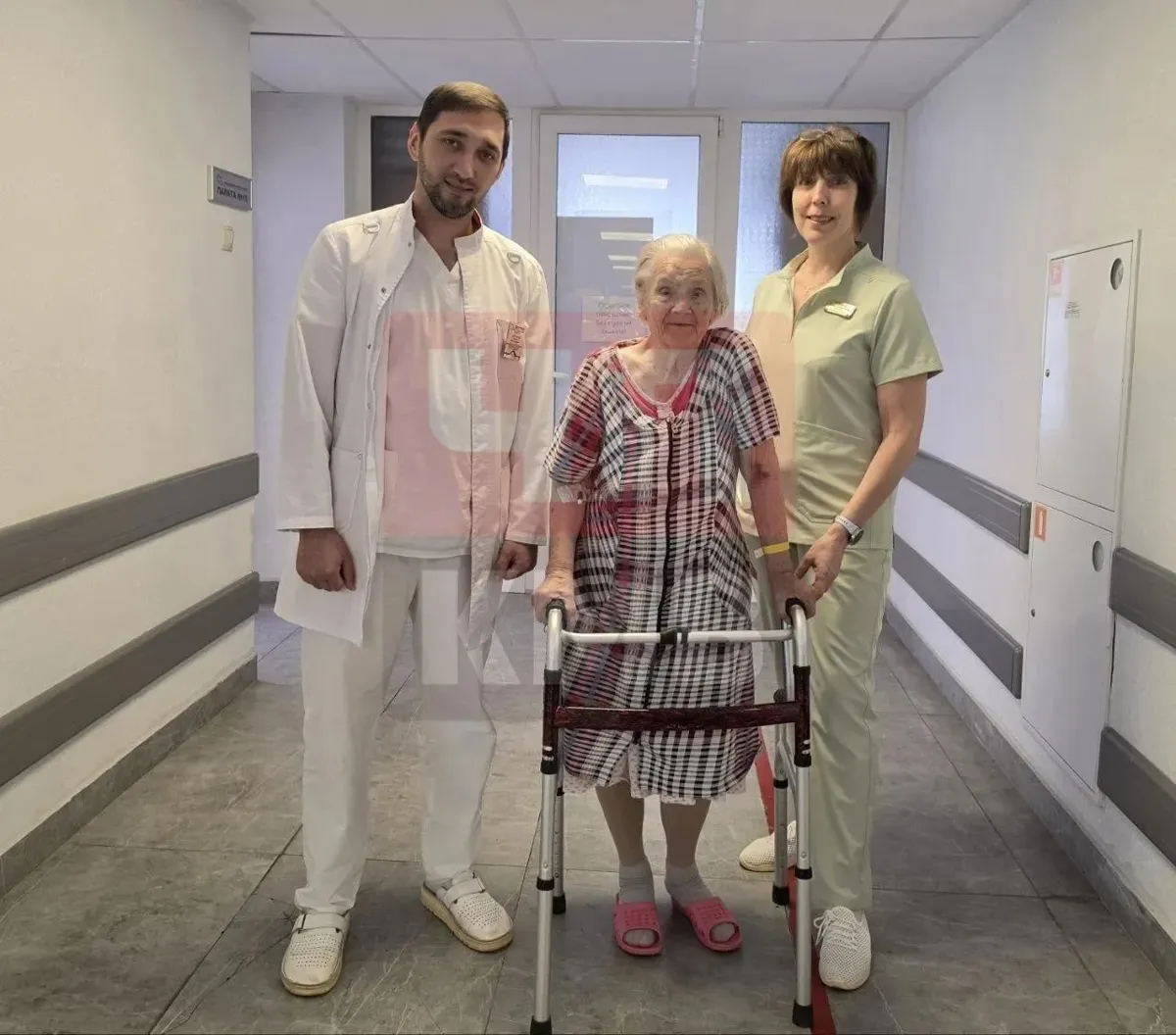 В Пятигорске 100-летней женщине восстановили подвижность после перелома