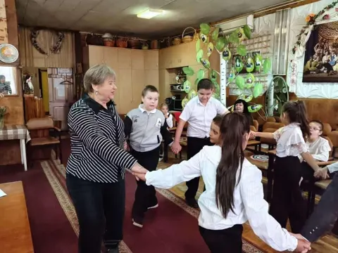 Познавательно-игровая программа «Народные игры. Посиделки»