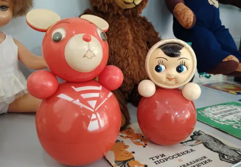 Маленькие символы большой эпохи
