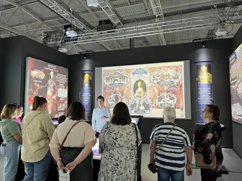 Экскурсия для детей и взрослых «Романовы»