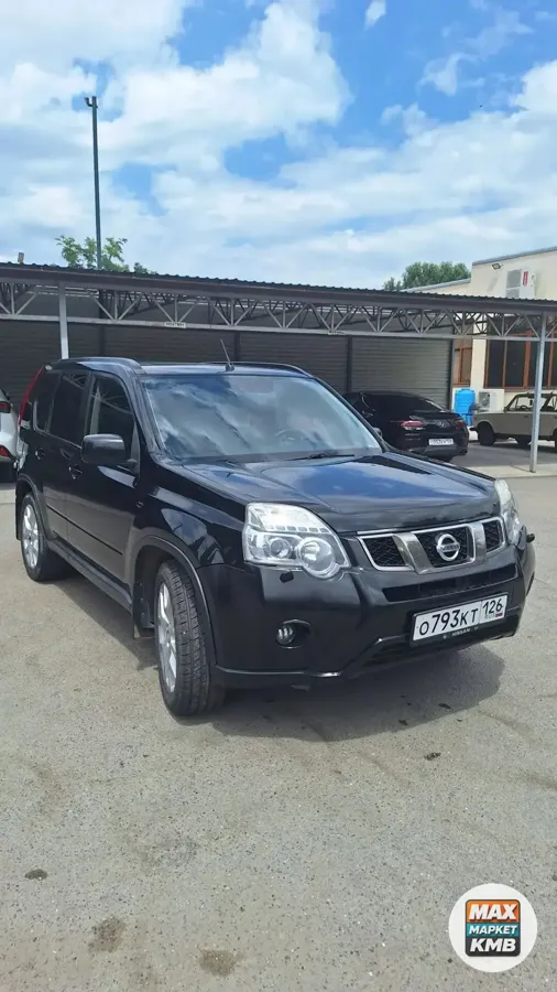Nissan X-Trail 2012, в хорошем состоянии