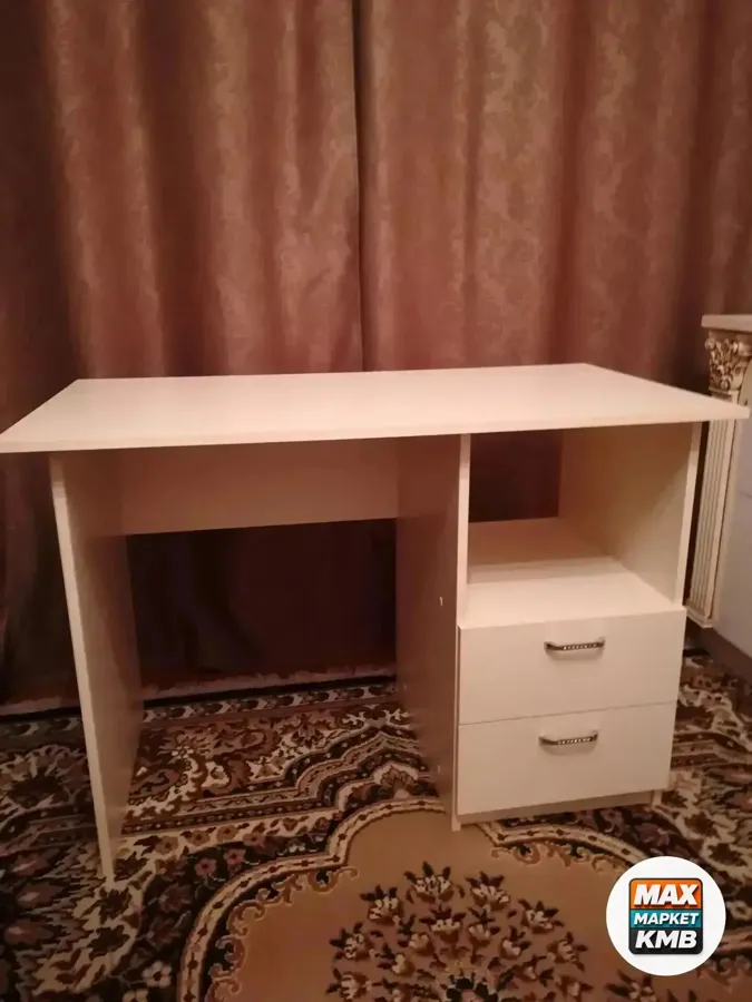 Письменный стол, новый, 110x70