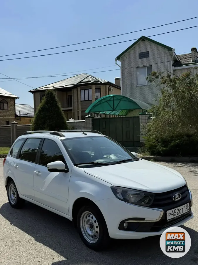 Лада Калина универсал 2018 года