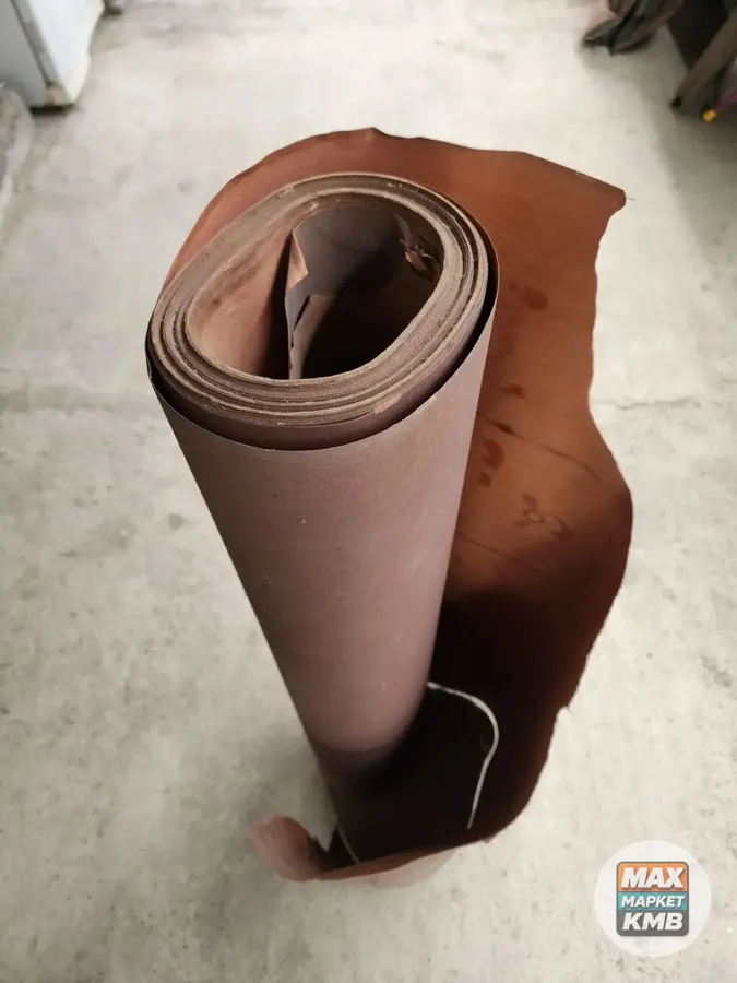 Газовый баллон, домкраты, циркулярка, наждачная бумага