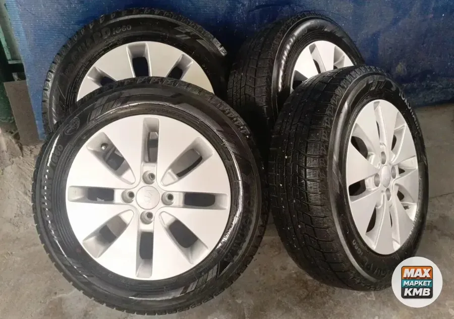 Зимние колёса R15 на дисках Kia Rio