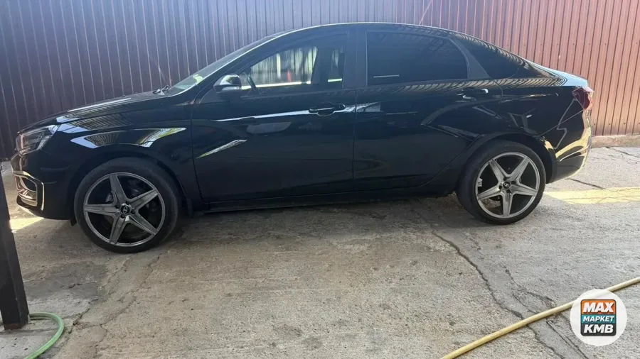 Колёса 225/40 R18, 4x100